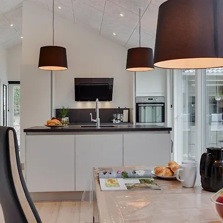 Fenno - 900m From The Sea By Interhome Nyaraló