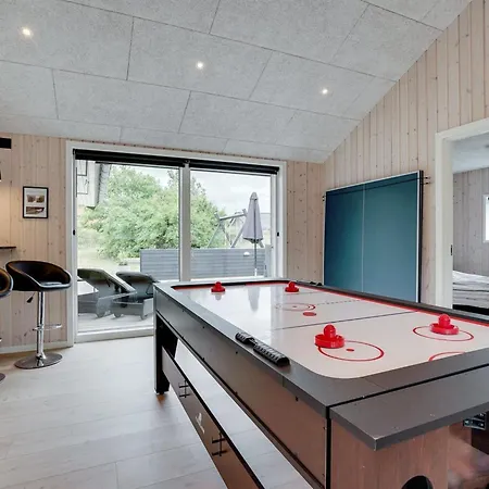 Fenno - 900m From The Sea By Interhome