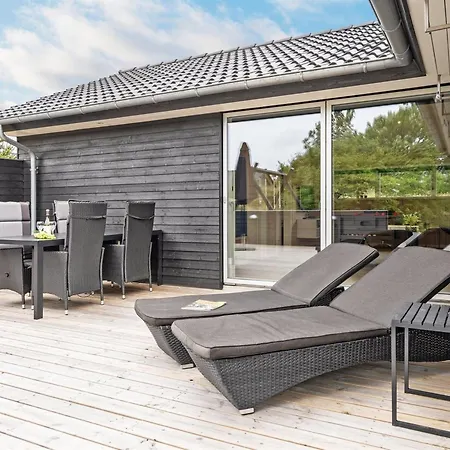 Semesterbostad Fenno - 900m From The Sea By Interhome